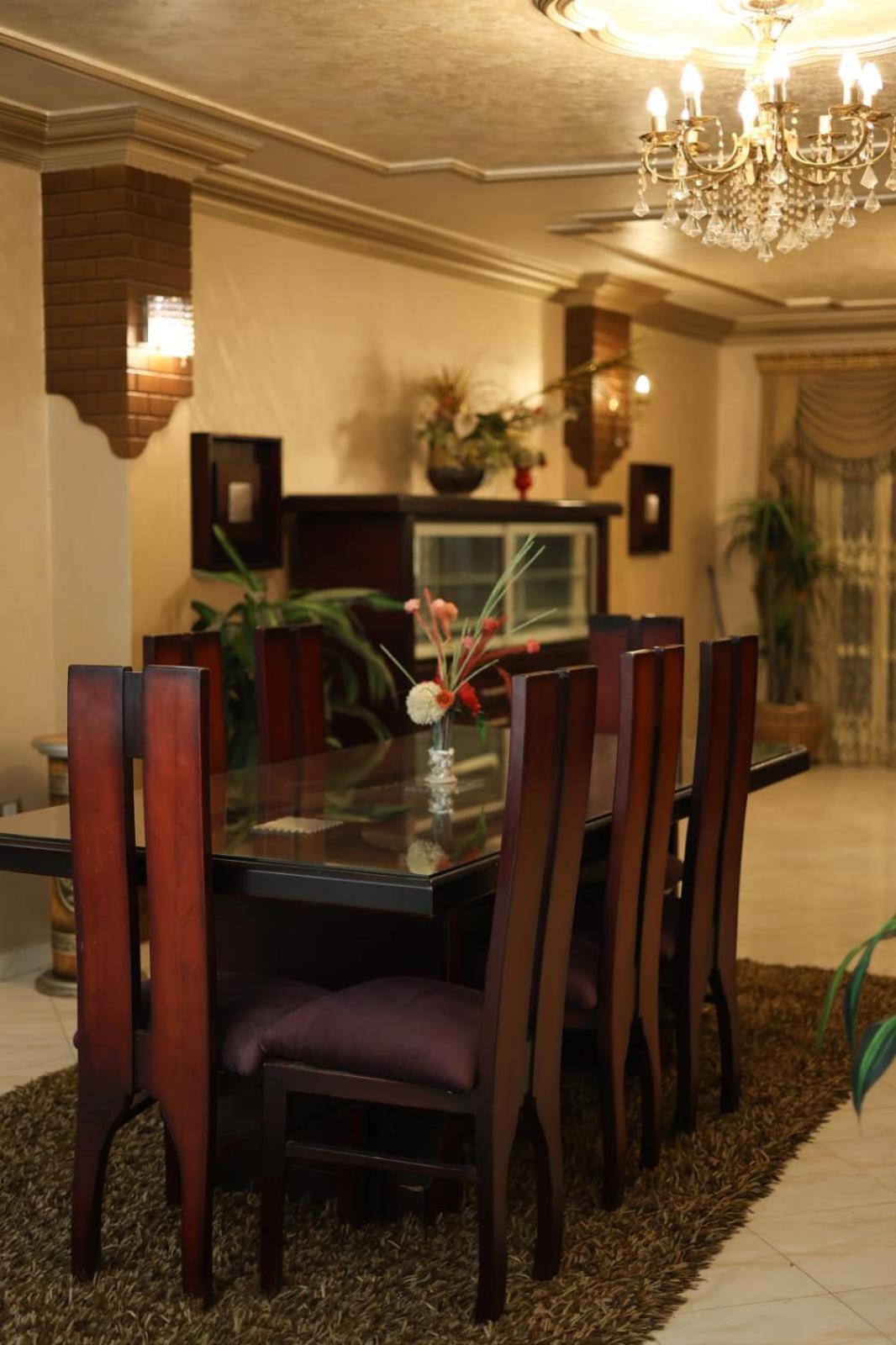 Royal Pyramids Palace Residence Каир Экстерьер фото